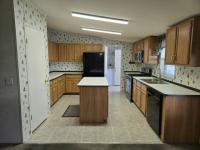 2000 Clayton Chaparral Manufactured Home