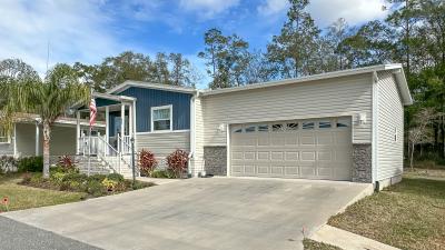 Photo 2 of 18 of home located at 611 Nicklaus Ct Lady Lake, FL 32159