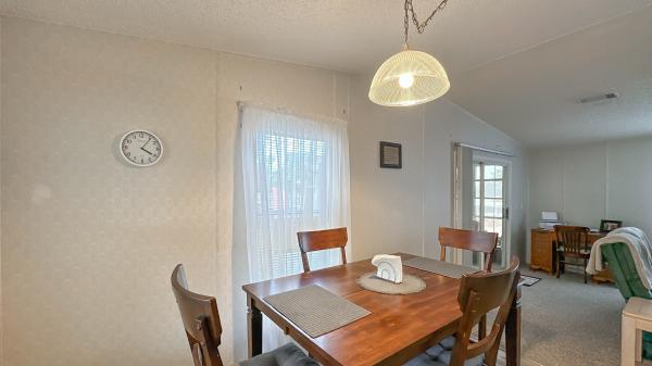 1995 HOME Mobile Home