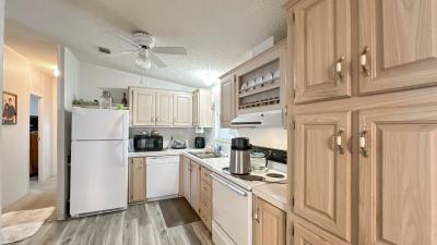 Photo 4 of 17 of home located at 709 Sutton St Lady Lake, FL 32159