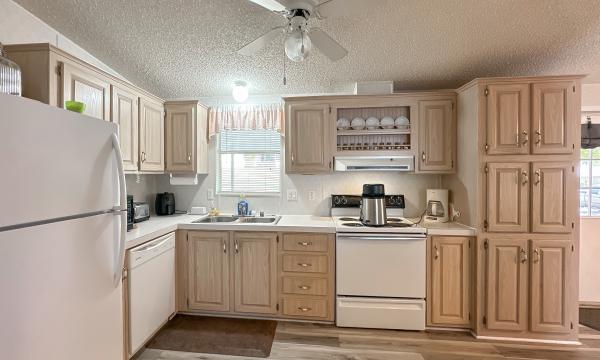 1995 HOME Mobile Home