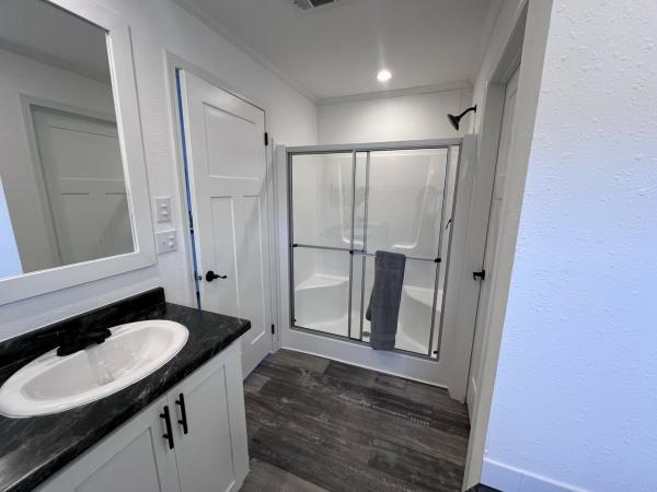 2022 Champion IN2860S Mobile Home