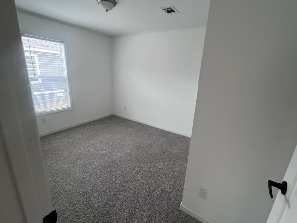 2022 Champion IN2860S Mobile Home