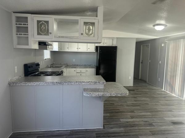 1999 Clayton Homes Inc Mobile Home For Sale