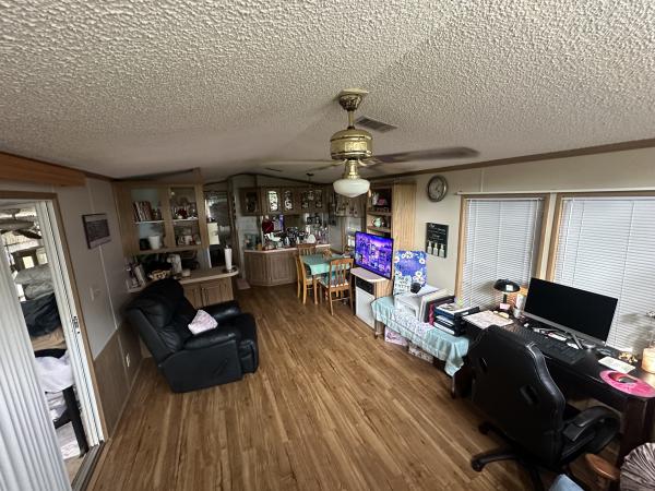 1991 REDM FLFLP79A10808BP Mobile Home