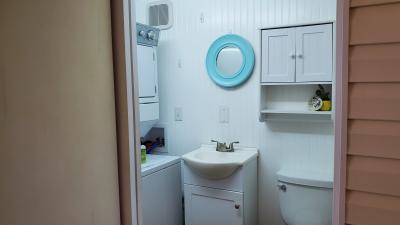 Photo 5 of 30 of home located at 5100 60th Street East O-38 Bradenton, FL 34203