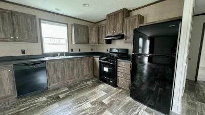 Mobile Home at 239 New York Lot 239Ny Elyria, OH 44035