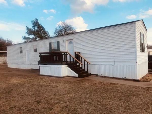 Photo 1 of 2 of home located at 9429 SE 29th St Lot #165 Midwest City, OK 73130