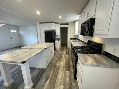 Photo 5 of 21 of home located at 3405 Sinton Road #166 Colorado Springs, CO 80907