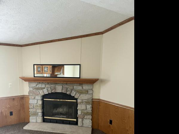 2000 Fairmont UNK Mobile Home