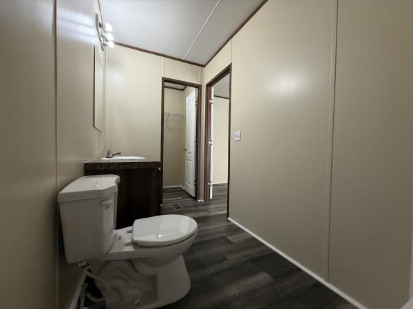 2017 CMH Manufacturing Inc.  Home