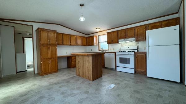 2001 Fairmont Mobile Home