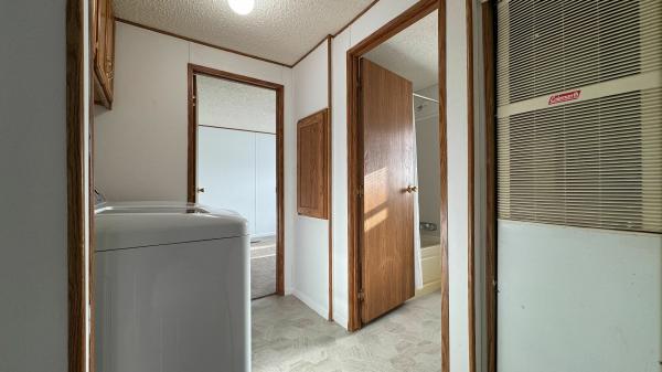 2001 Fairmont Mobile Home