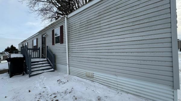 2001 Fairmont Mobile Home