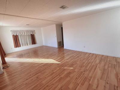 Photo 4 of 21 of home located at 758 Limeberry Place Venice, FL 34285