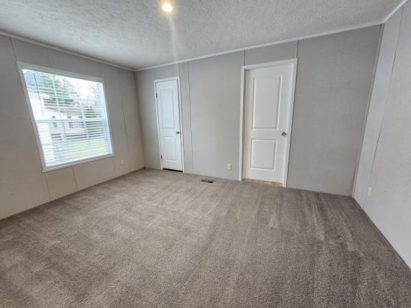 2021 Redman Advantage II  Home