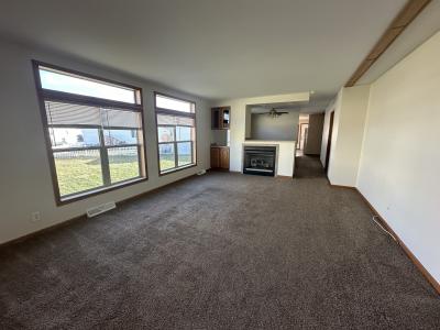 Photo 4 of 12 of home located at 291 Laurel Oak Lane Whittaker, MI 48190