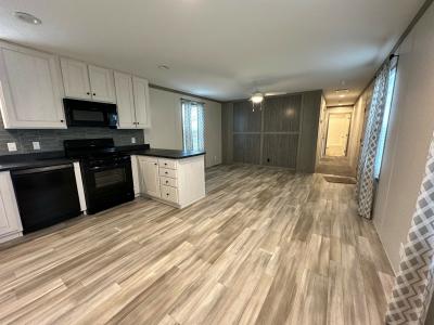 Photo 3 of 18 of home located at 855 W. Jefferson #183 Grand Ledge, MI 48837