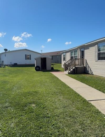 Photo 2 of 36 of home located at 1808 Oak St Newport, MI 48166