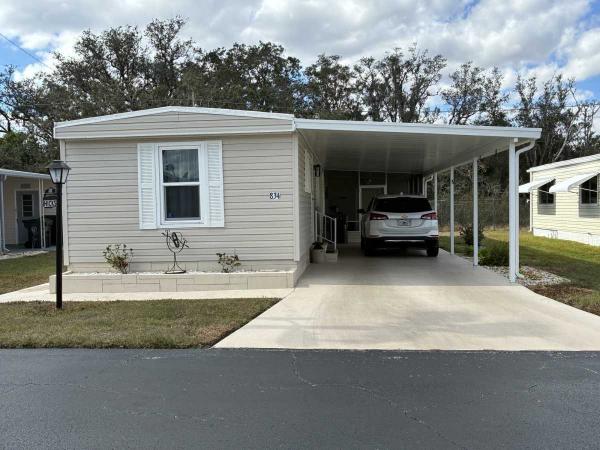 Photo 1 of 2 of home located at 834 S Robert Ave Avon Park, FL 33825