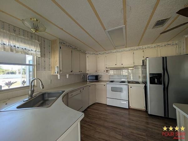 1982 GLEN  Home