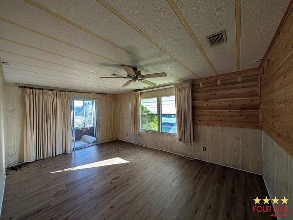1982 GLEN  Home