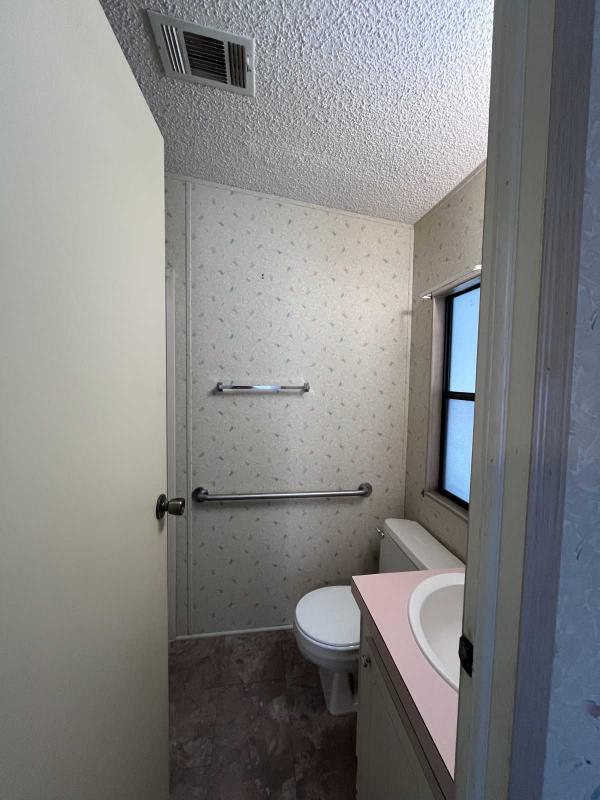 1988 Fleetwood Manufactured Home