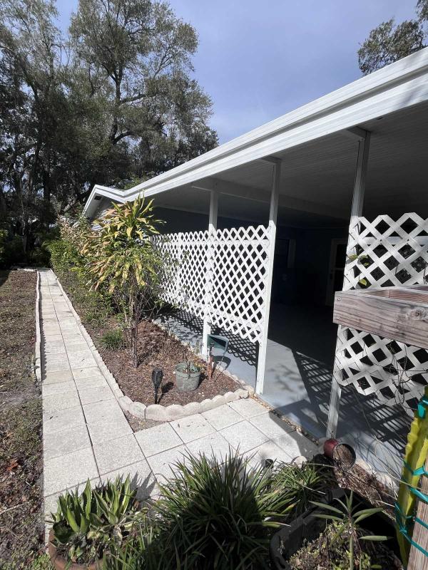 1988 Fleetwood Manufactured Home