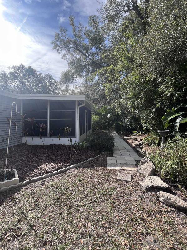 1988 Fleetwood Manufactured Home