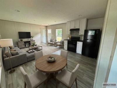 Photo 2 of 11 of home located at 356 Bayhead Dr #239 Tallahassee, FL 32304