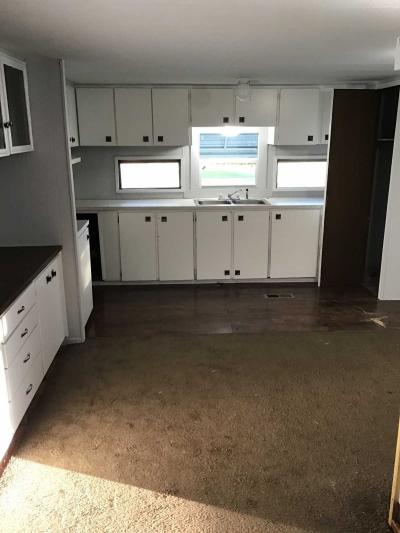 Photo 3 of 6 of home located at 1009 Spruce Mount Morris, MI 48458