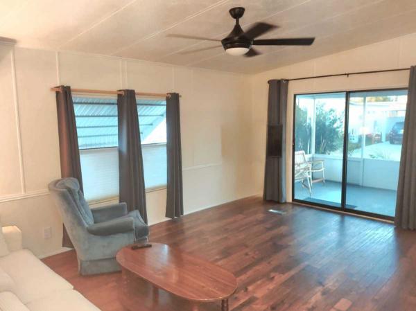 1986 $540 RENT Mobile Home