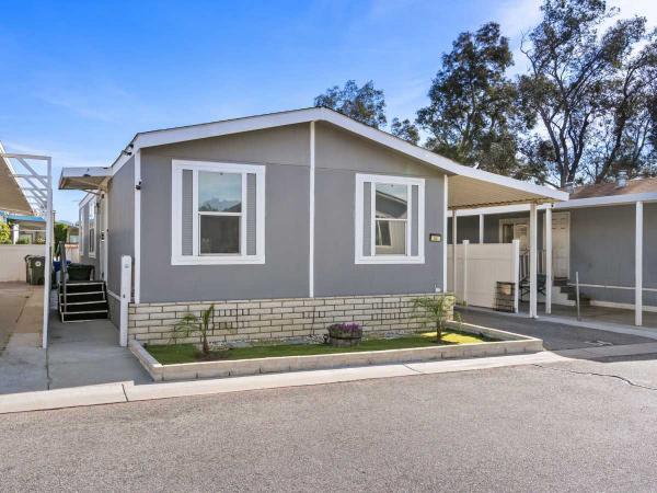 2003 HBOS Manufacturing, LP  7259GP482P Manufactured Home