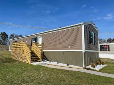 Mobile Home at 168 Brookfield Dr. Clinton, TN 37716