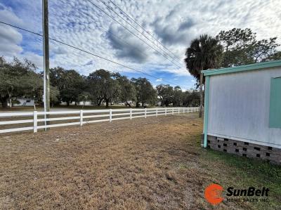 Photo 4 of 19 of home located at 211 Dahlia Drive Fruitland Park, FL 34731