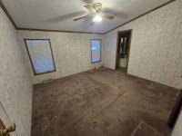 2003 Holly Park 304 Stretch Manufactured Home