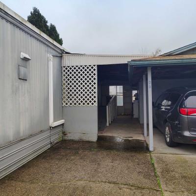 Photo 3 of 17 of home located at 77500 S 6th St Sp. #D-9 Cottage Grove, OR 97424