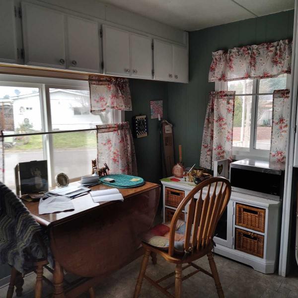 1977 Corinthin Manufactured Home