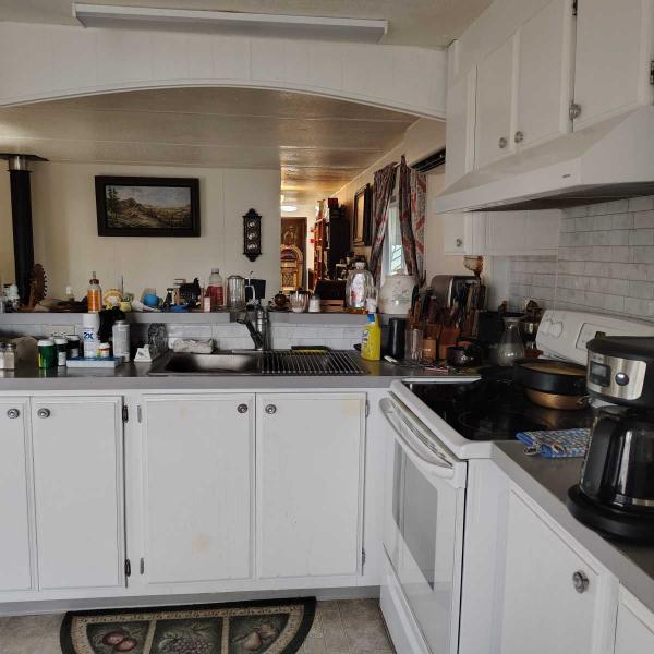 1977 Corinthin Manufactured Home