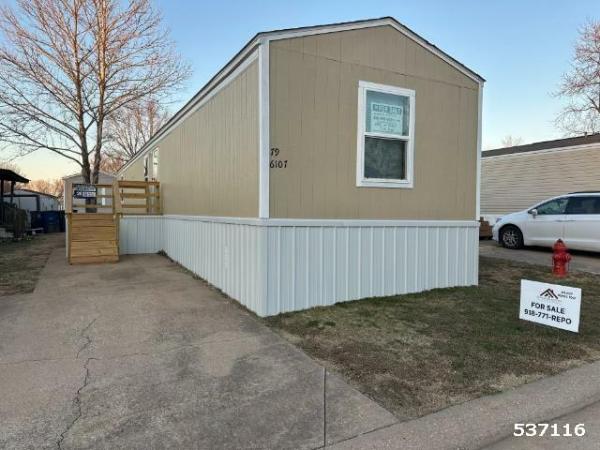 Photo 1 of 2 of home located at Cavalier Mhc Office 6107 E. 28th Pl. N. Lot #79 Tulsa, OK 74115