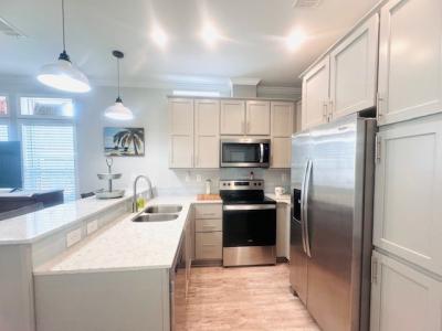 Photo 5 of 26 of home located at 3223 N. Lockwood Ridge Rd. #160 Sarasota, FL 34234