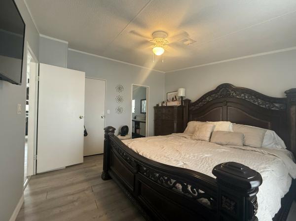 2001 SKYL HS Mobile Home