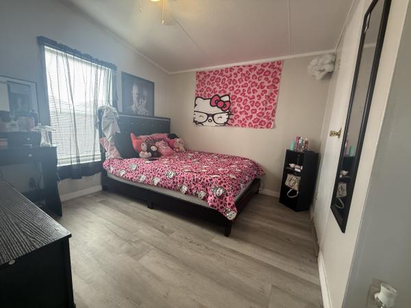 2001 SKYL HS Mobile Home