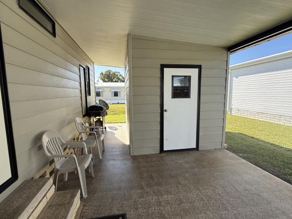 1987 Fleetwood Mobile Home