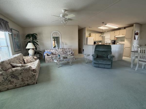 1987 Fleetwood Mobile Home