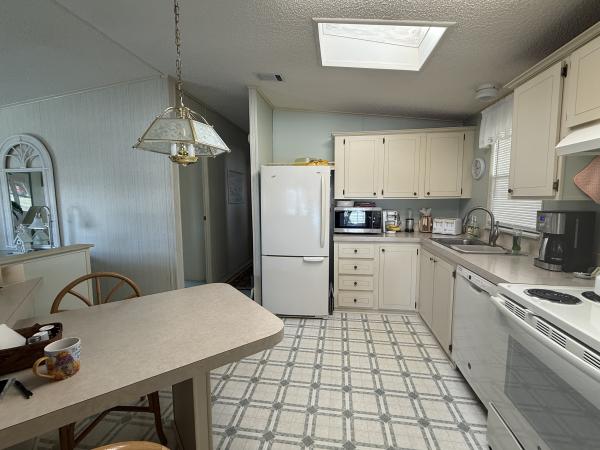 1987 Fleetwood Mobile Home