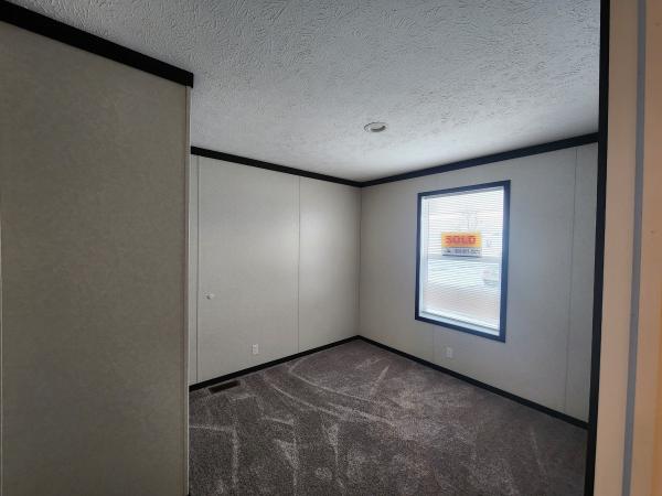 2013 Clayton 95PLS16663A Mobile Home