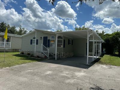 Photo 2 of 22 of home located at 1326 Marsh Creek Lane Orlando, FL 32828