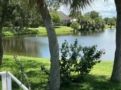 Photo 2 of 20 of home located at 1405 82nd Avenue, Site #68 Vero Beach, FL 32966