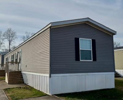 Photo 2 of 8 of home located at 2191 East Ohio Pike 128 Amelia, OH 45102